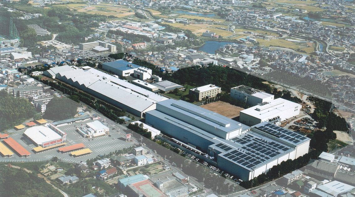 日本-SNK 信太山工廠
(土地 210,000㎡ / 廠房 205,000 ㎡)